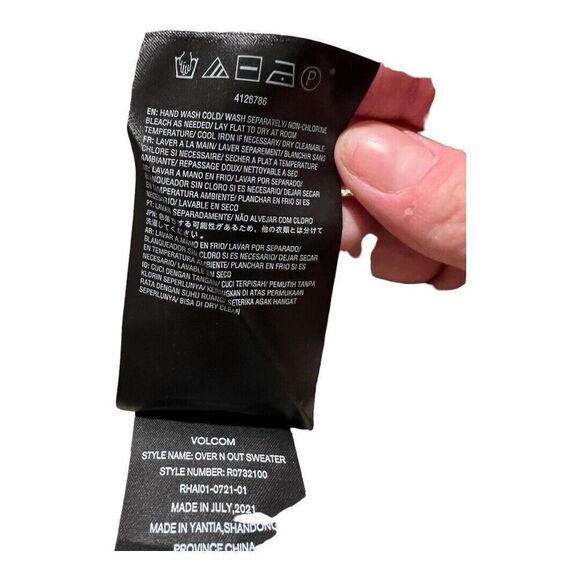 VOLCOM Sweater Girls Youth Sz M (8-10) Over N Out Animal Print Crewneck NWT - Picture 11 of 16